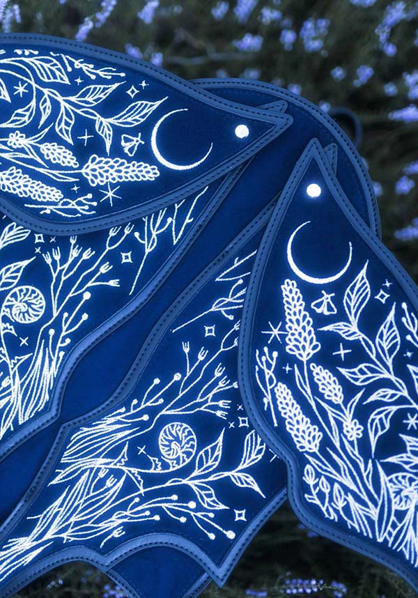 Restyle Umbra Noctis Moth - Image 6