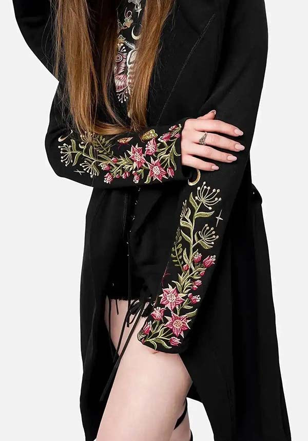 Wilderwood | HOODIE