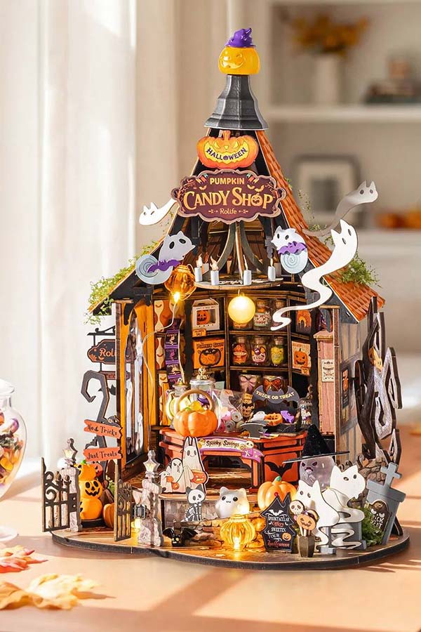 Haunted Candy | DIY MINIATURE HOUSE
