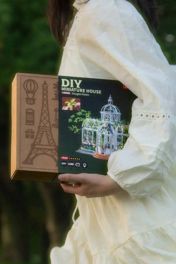 Oxygen Oasis | DIY MINIATURE HOUSE