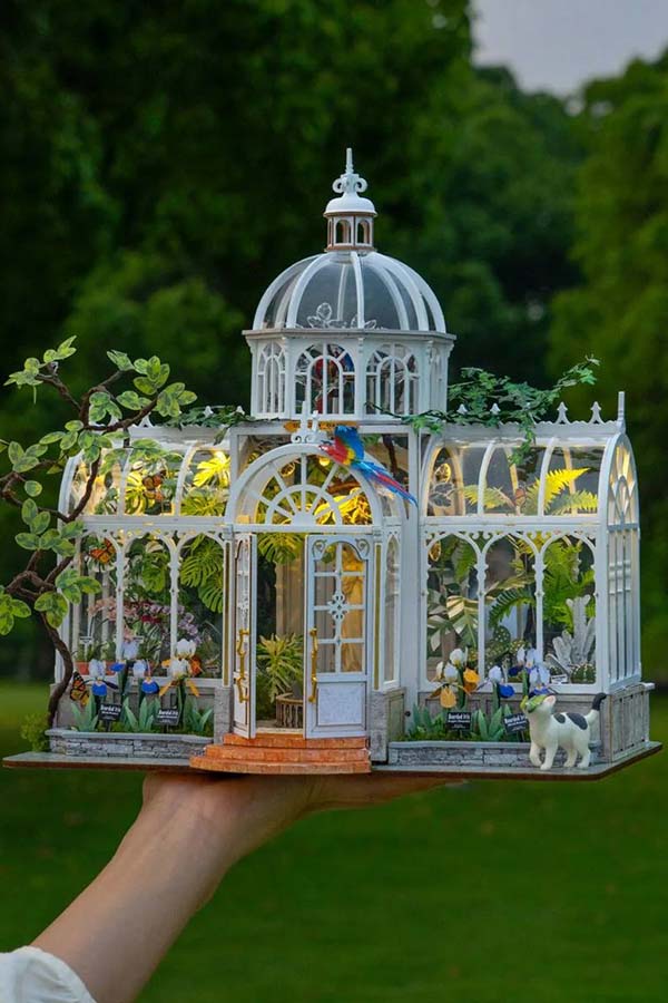 Oxygen Oasis | DIY MINIATURE HOUSE