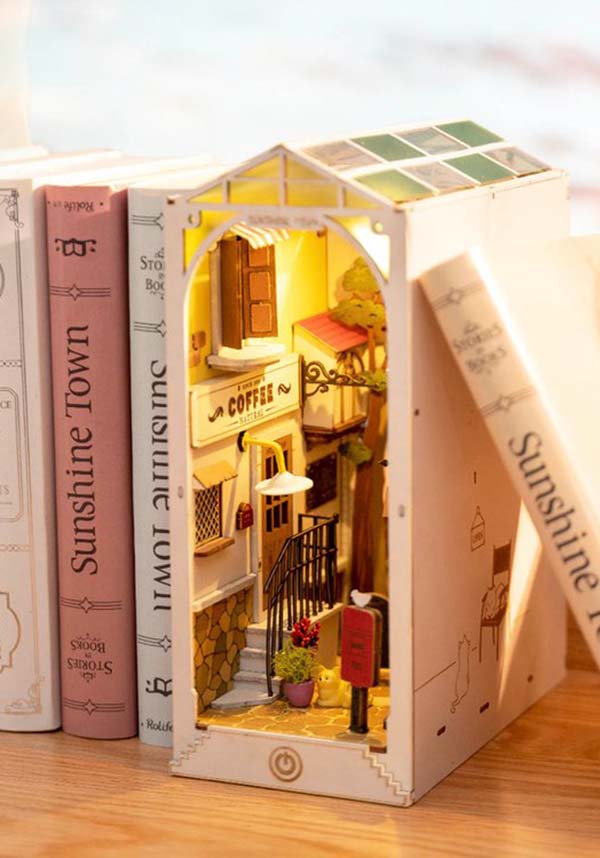Sunshine Town | 3D DIY MINIATURE HOUSE BOOK NOOK