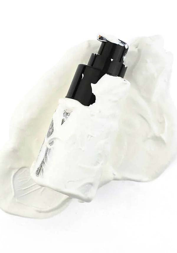 White | PRO FOUNDATION