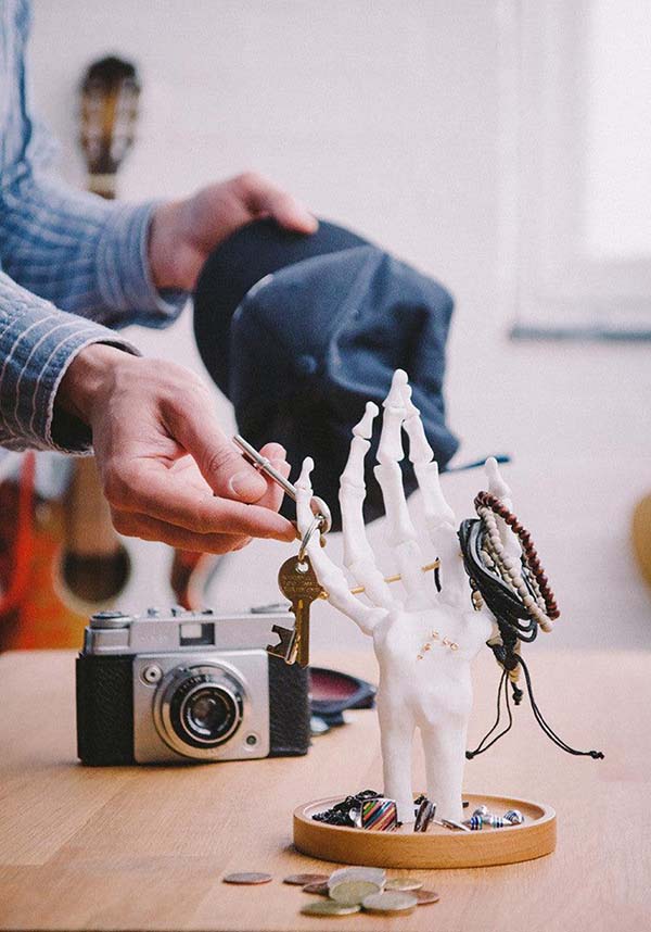 Skeleton Hand | JEWELLERY HOLDER