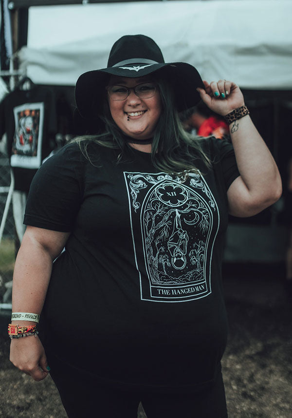 Hanged Man Oracle | TEE