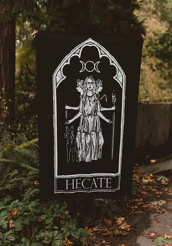 Hecate | TAPESTRY