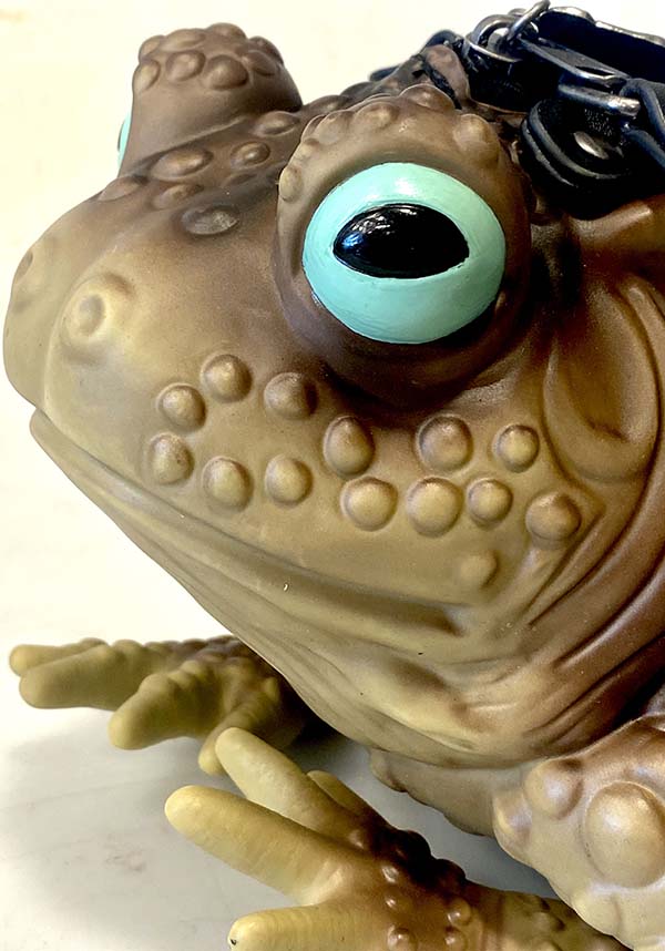 Toad [Tan/Black] | HANDBAG