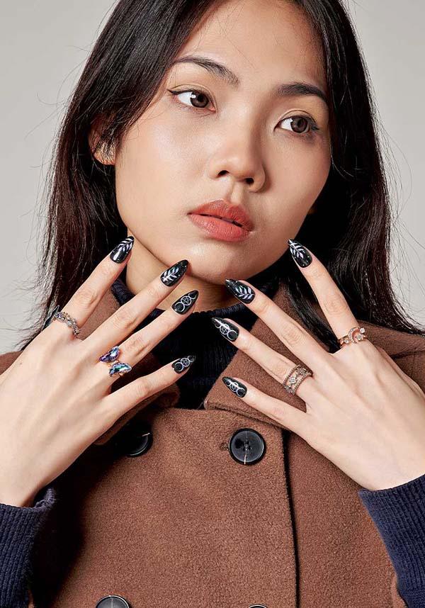 Star Chain [Almond] | PRESS ON NAILS - Beserk - accessories, all, apr23, black, black and white, cosmetics, crescent moon, discountapp, fake, fake nails, false nails, fp, galaxy, GLDFBE20230313, googleshopping, ladies accessories, moon, moon phase, nail, nail art, nail artist, pentagram, press on, R200423, star, stars, triple goddess, triple moon, witchy