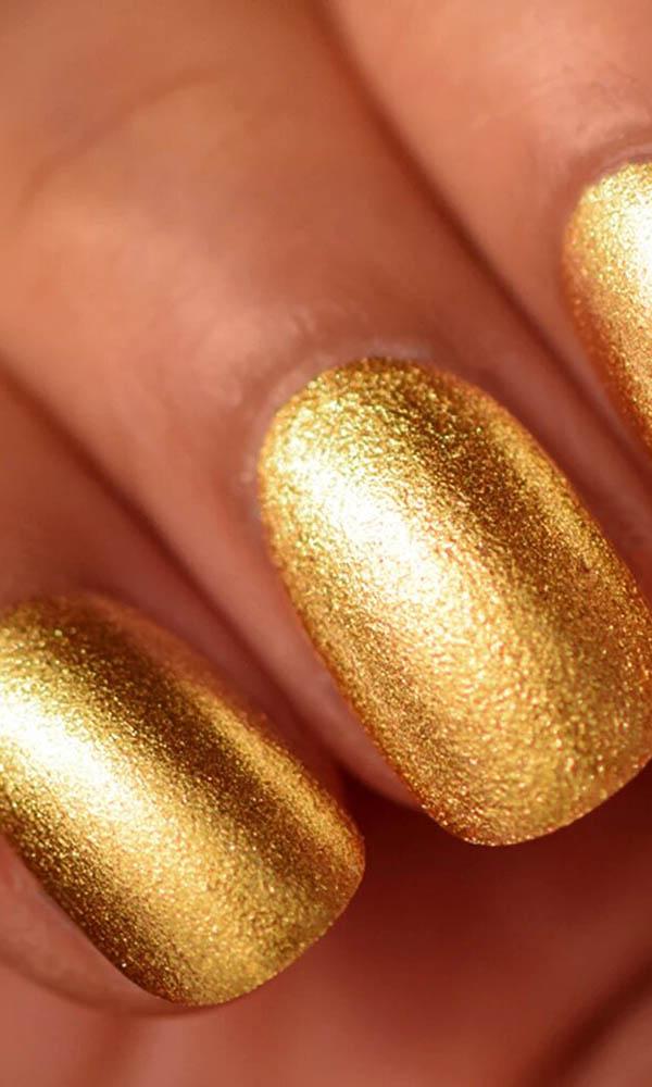 Au Gold Foil | NAIL POLISH* at $21.95 only from Beserk
